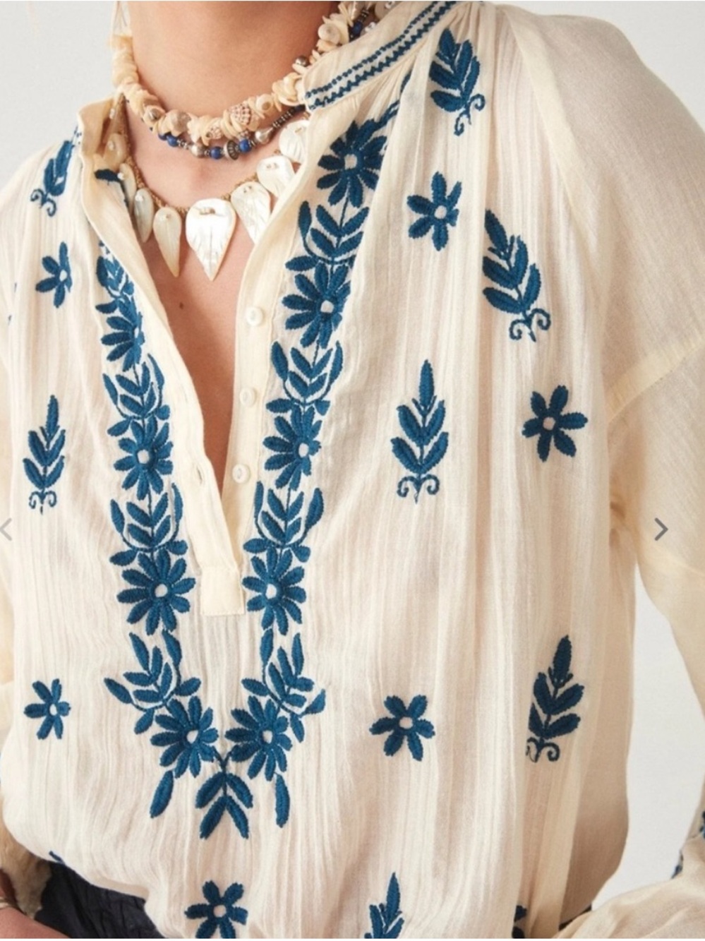 NWT Maison Hotel Blouse Lina Long Sleeve in Caribe Blue Cream Embroidered Floral - Picture 3 of 10